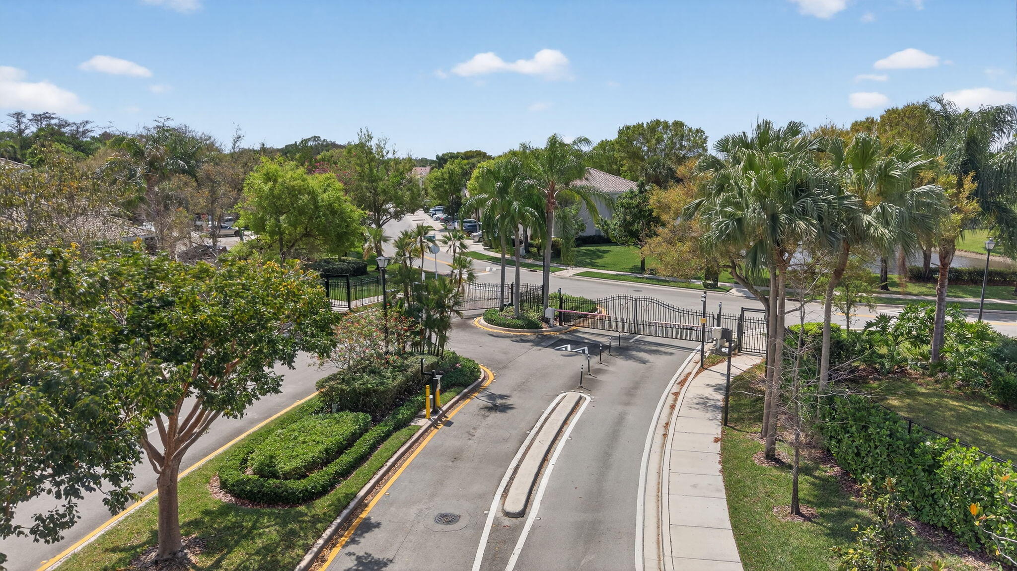 VICTORIA ISLES / SAWGRASS EXCHANGE PLAT - Residential