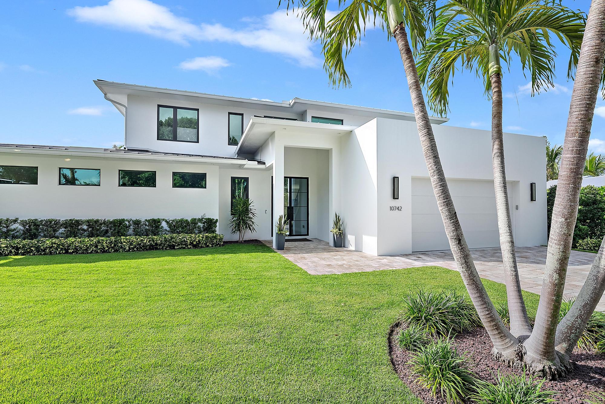THE HARBOUR AT HOBE SOUND - Residential