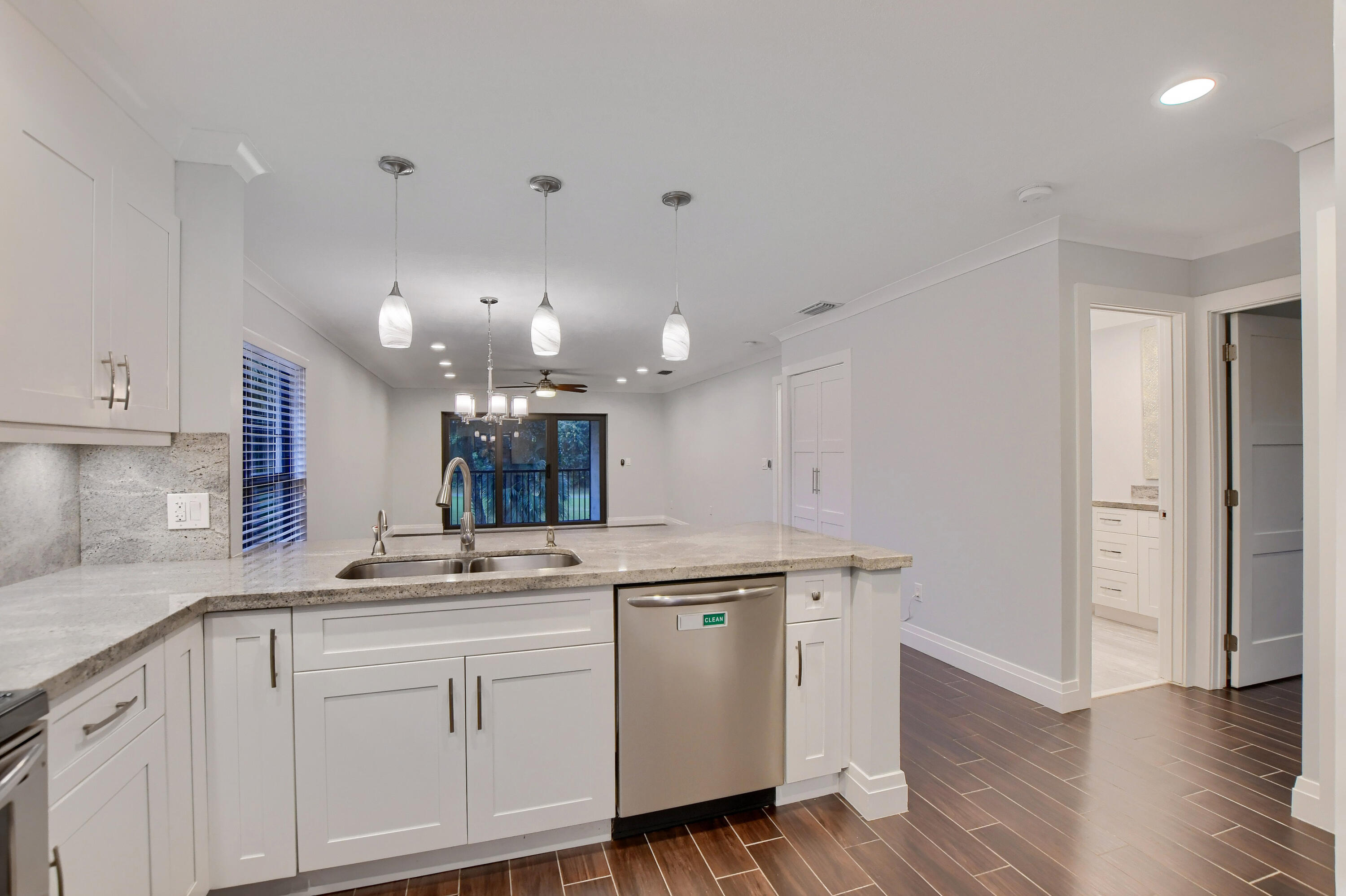 HORIZONS OF BOCA LAGO CONDO - Residential