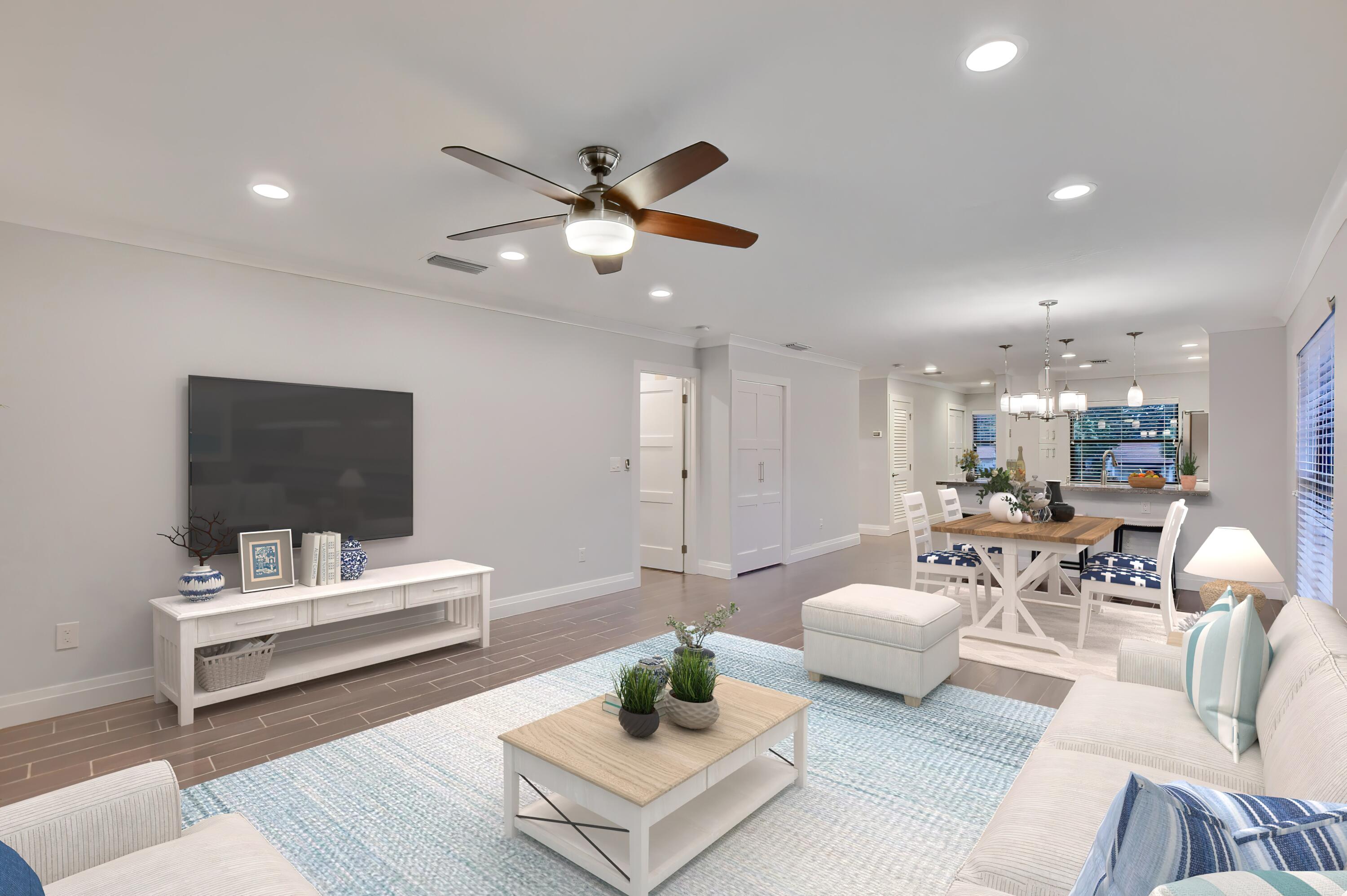 HORIZONS OF BOCA LAGO CONDO - Residential