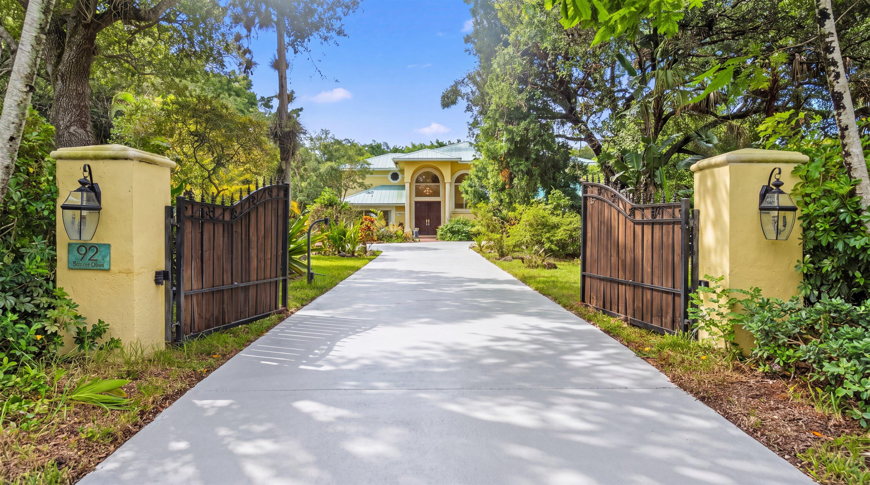 Properties 92 SQUIRE Drive
