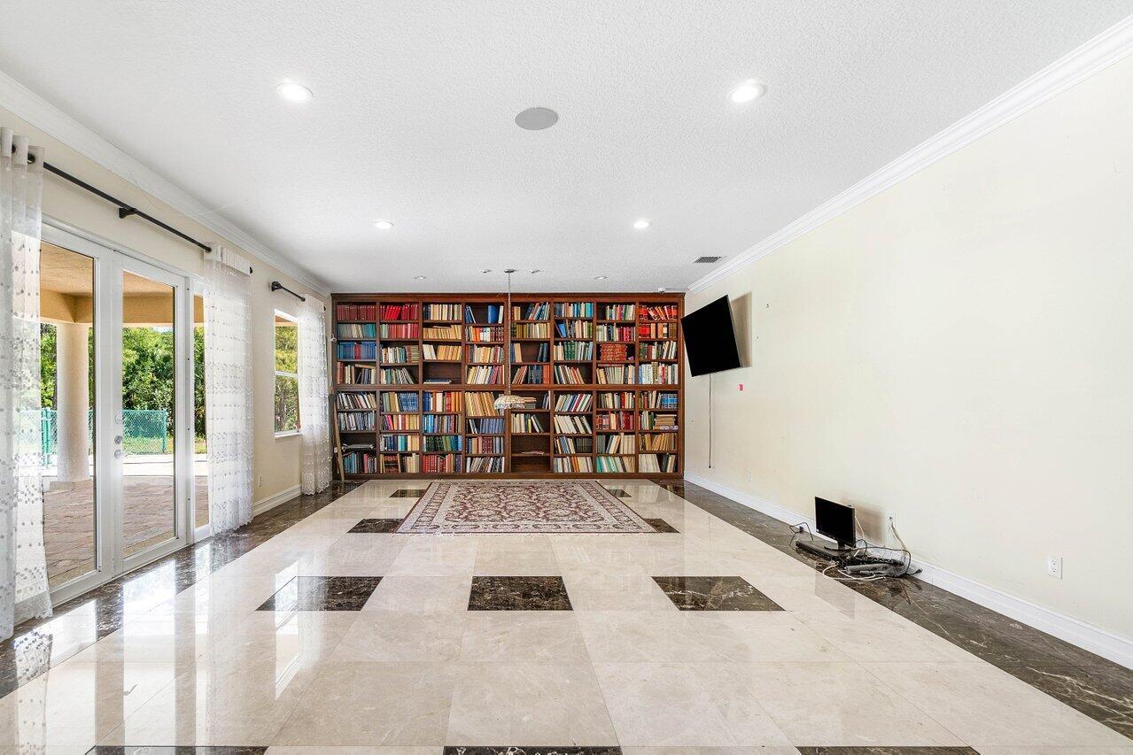 DEER RUN - Residential