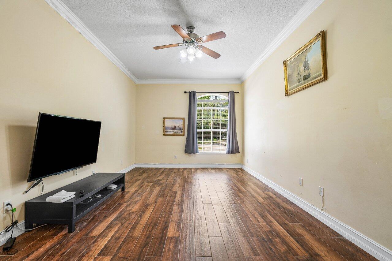 DEER RUN - Residential