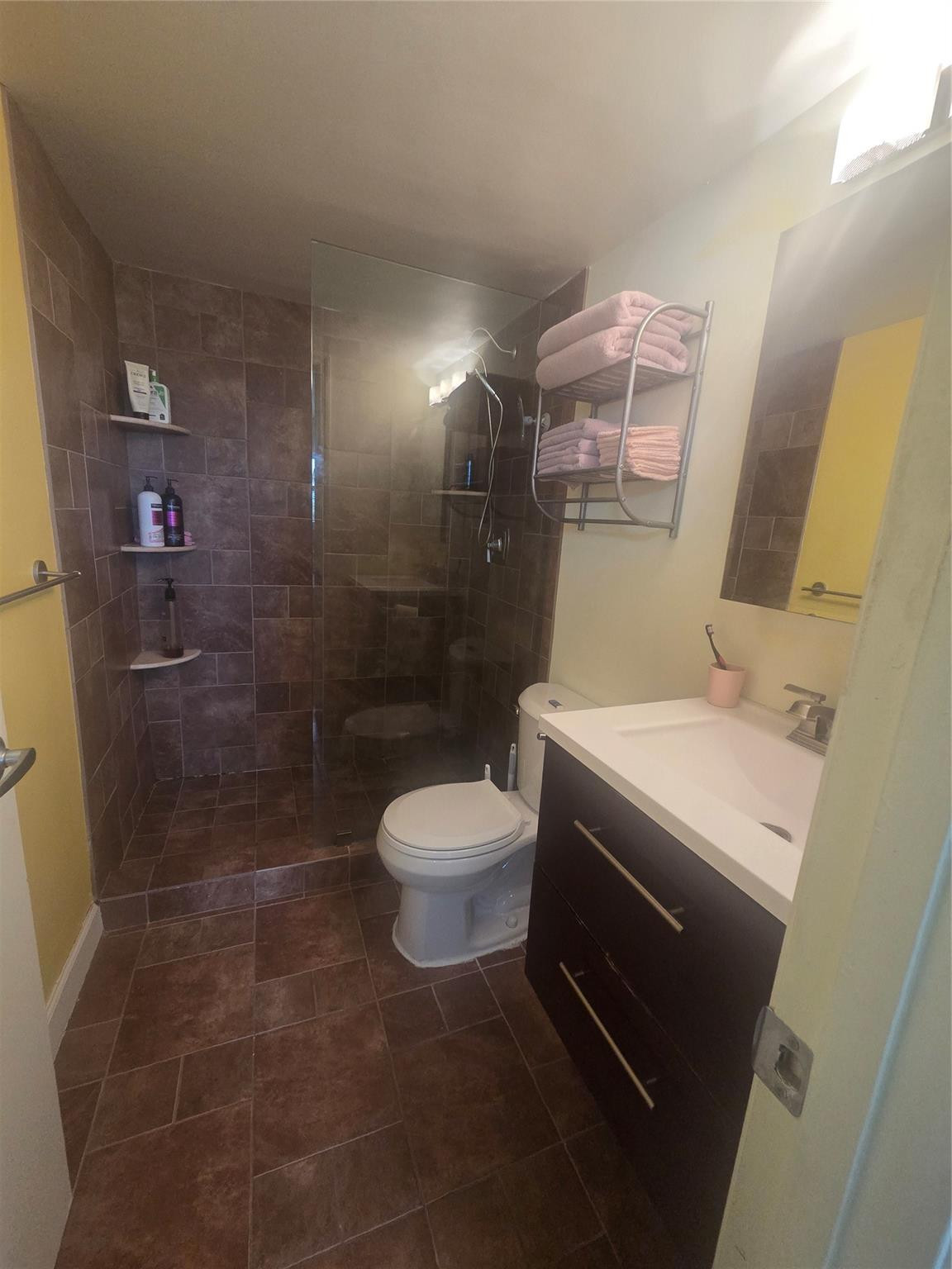 TENNIS CLUB II - Residential