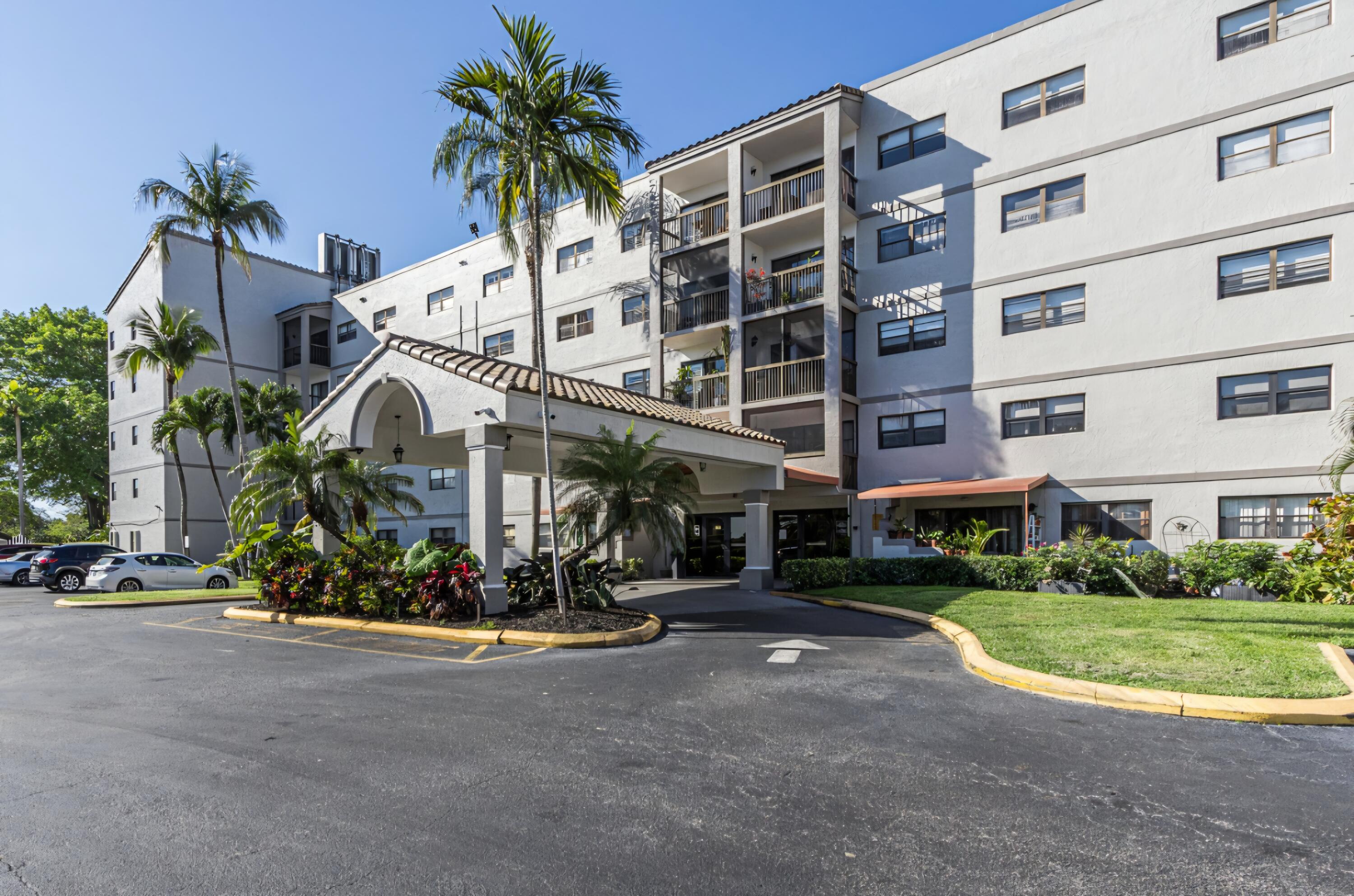 TENNIS CLUB II - Residential