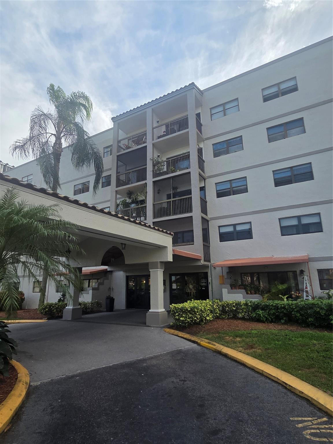 TENNIS CLUB II - Residential