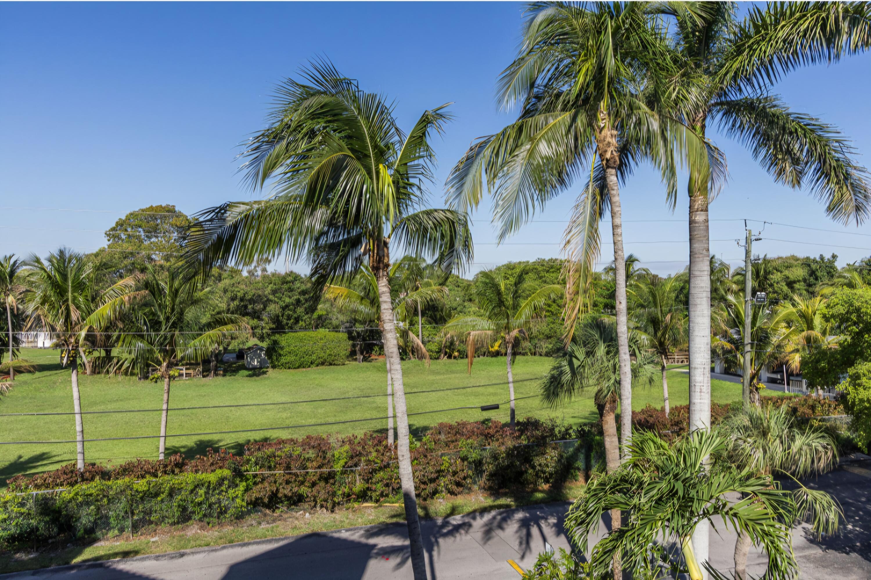 TENNIS CLUB II - Residential