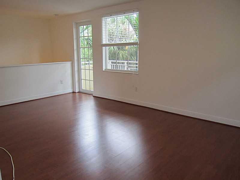 THE VILLAGE AT SAILBOAT B - Residential Lease