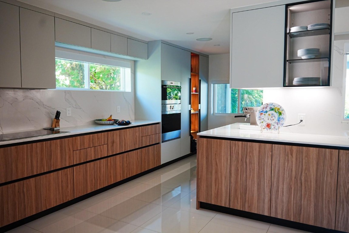 Hollywood Lakes Sec 1-32 - Residential