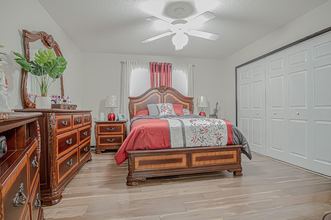 PORT ST LUCIE SECTION 17 - Residential