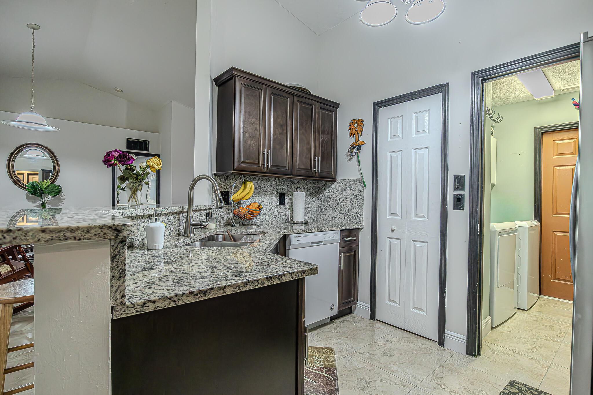 PORT ST LUCIE SECTION 17 - Residential