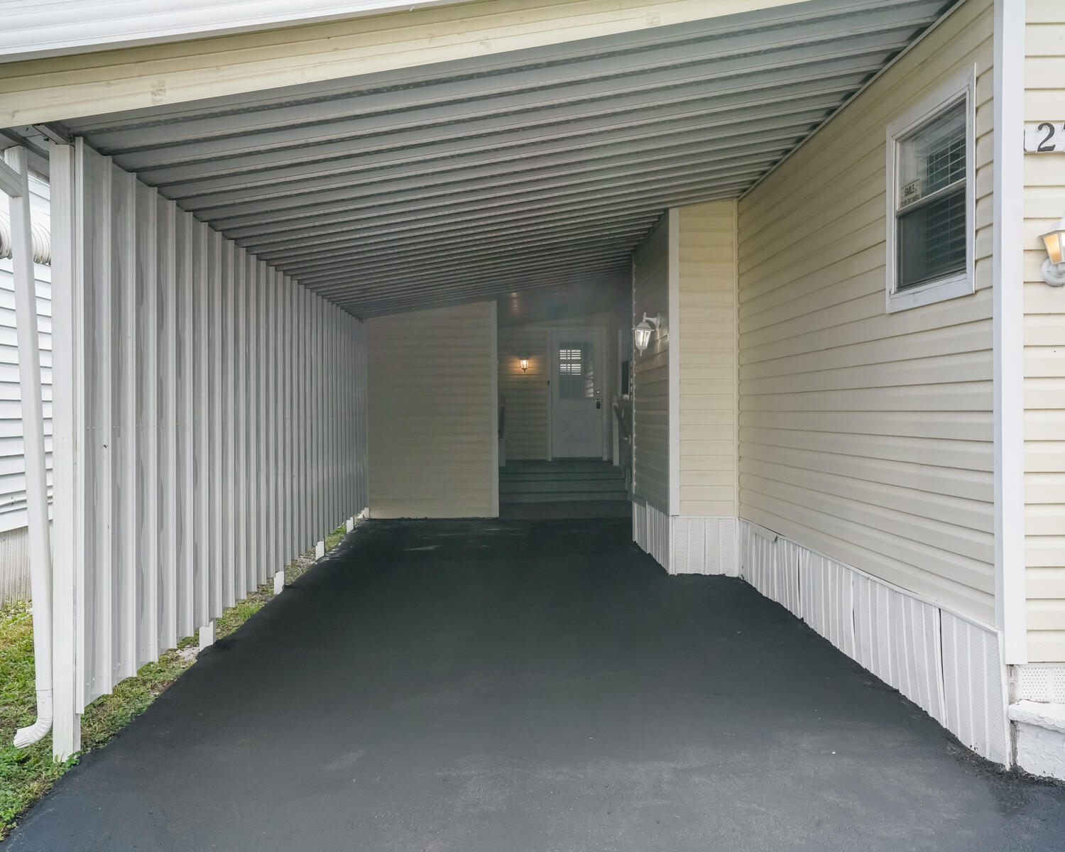 The Estates of Fort Lauderdale - Residential Lease