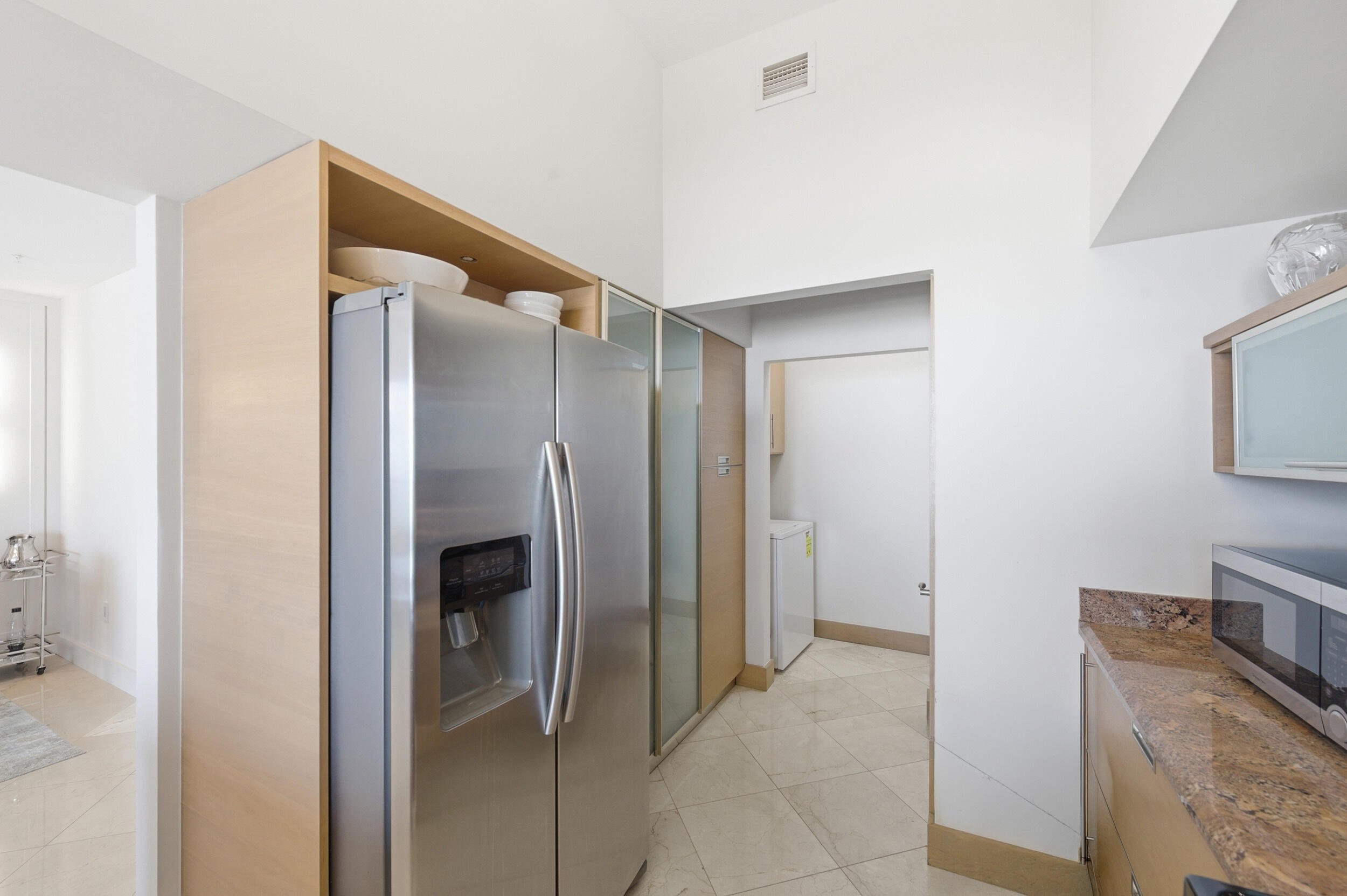 TIDES AT BRIDGESIDE SQUARE - Residential