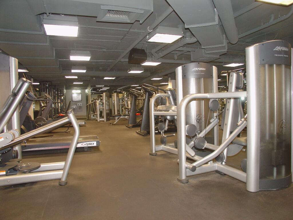 TIDES AT BRIDGESIDE SQUARE - Residential