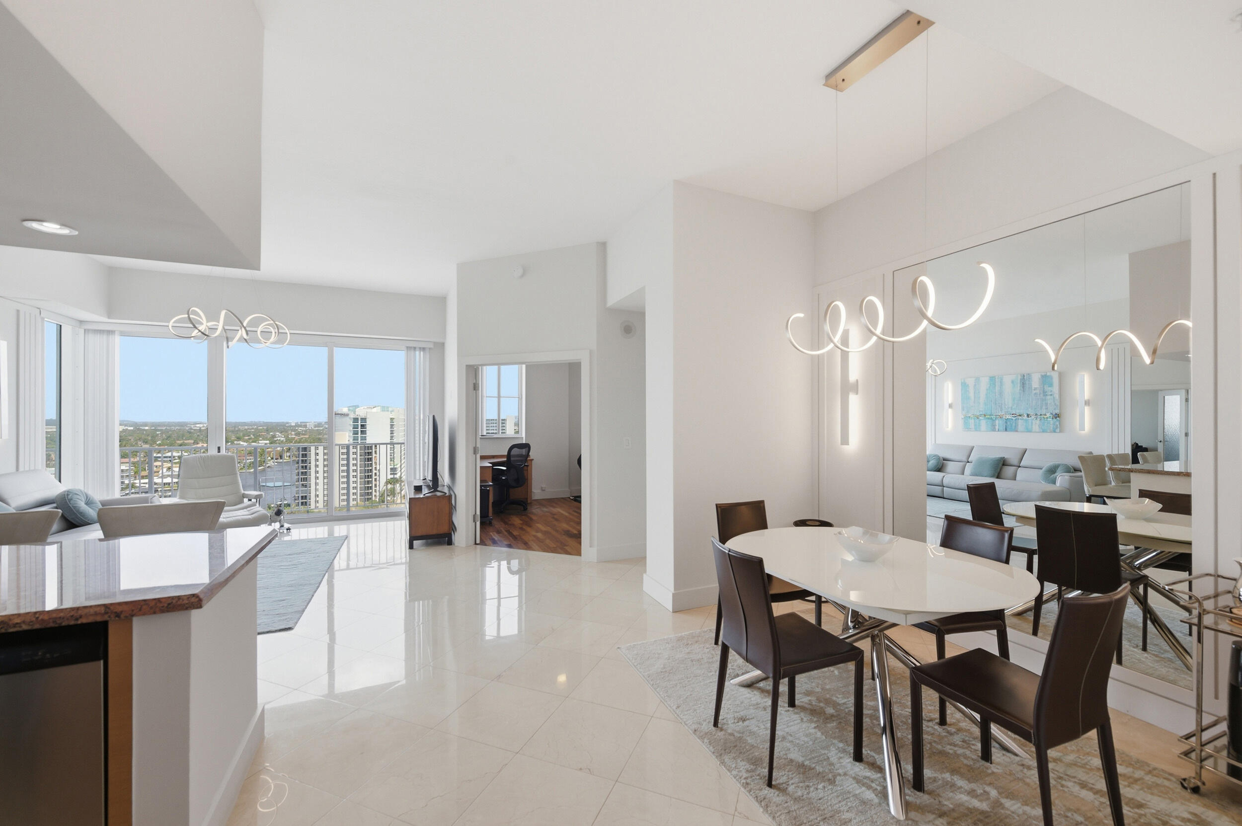 TIDES AT BRIDGESIDE SQUARE - Residential