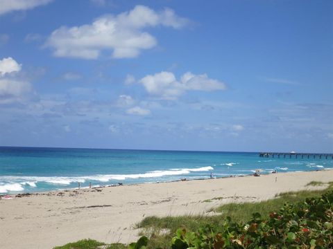 A home in Tequesta