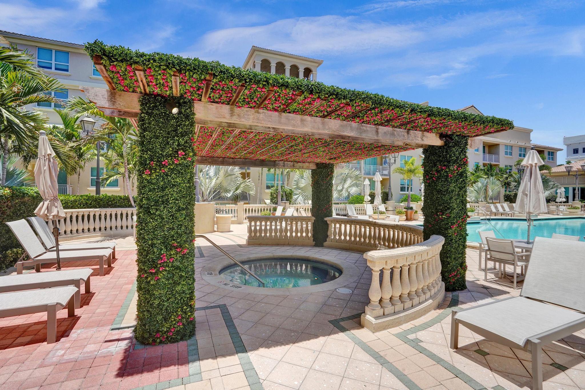 PALMETTO PLACE CONDO - Residential Lease