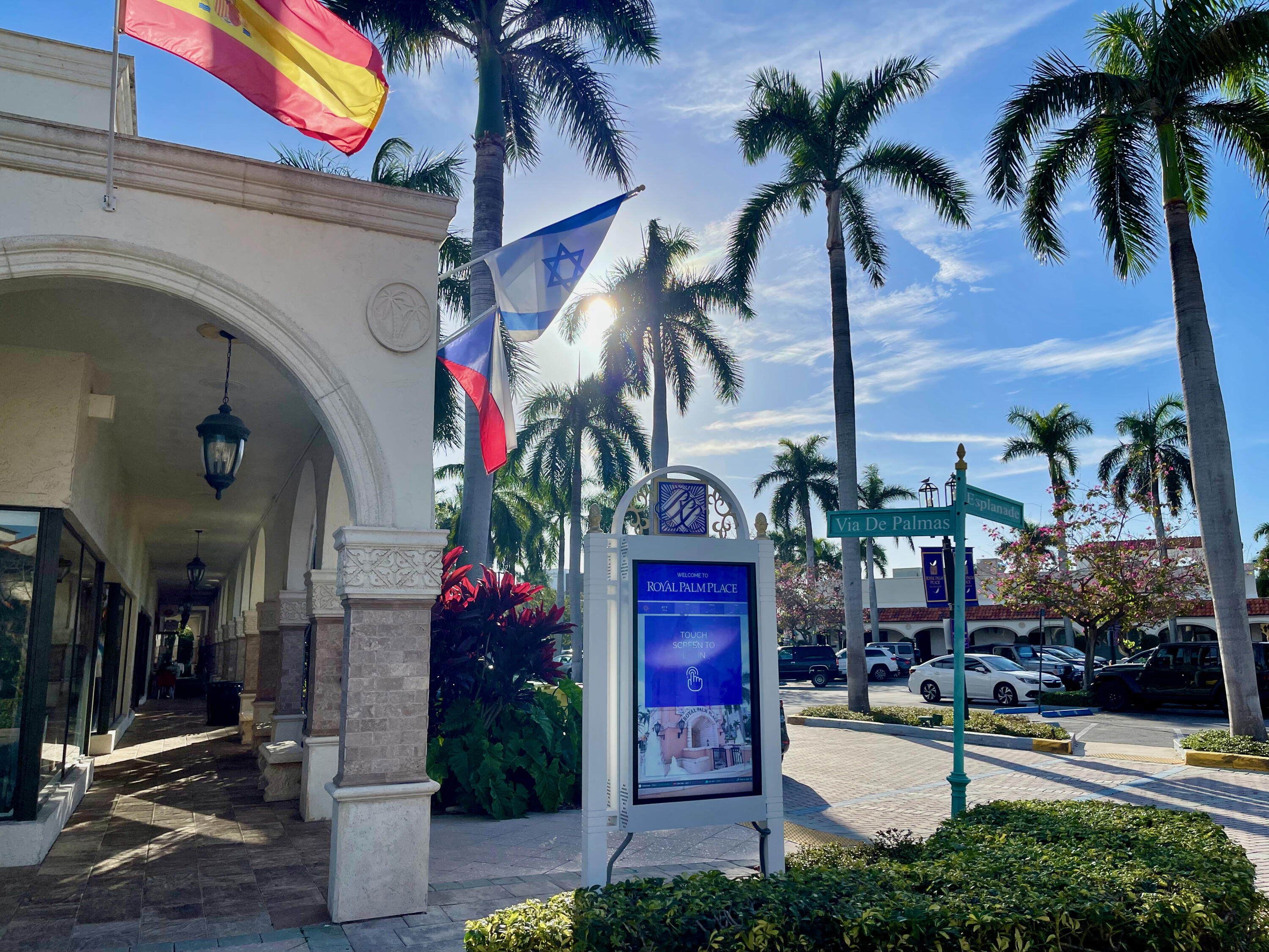 PALMETTO PLACE CONDO - Residential Lease