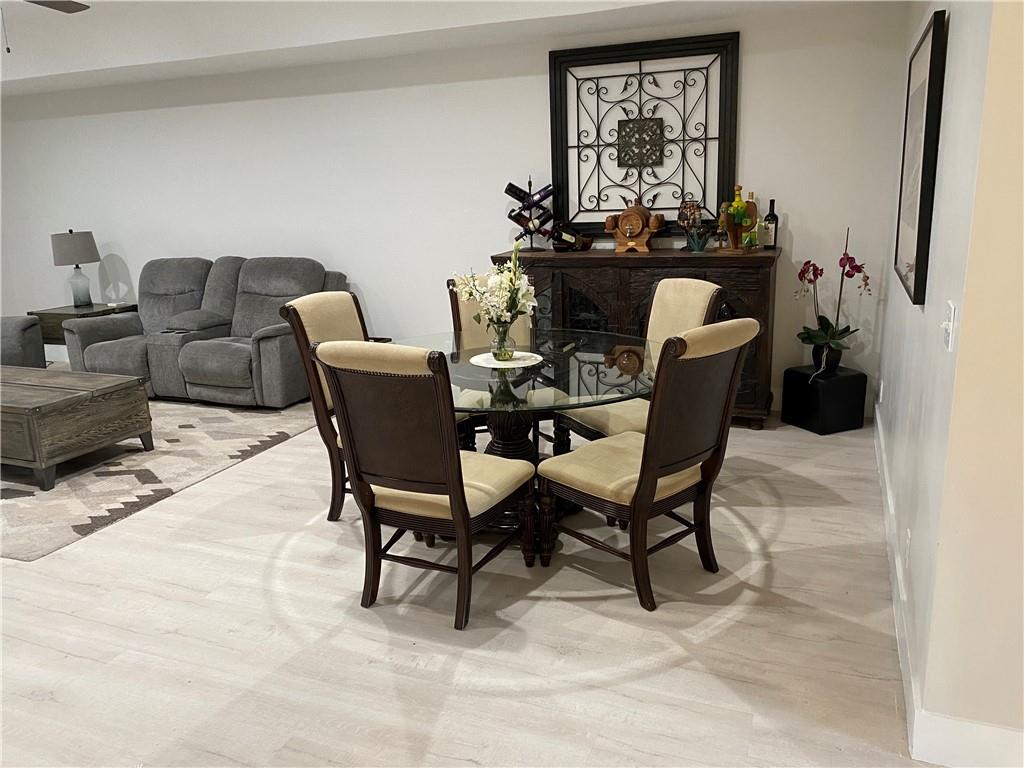 PINE SPRINGS 1 - Residential