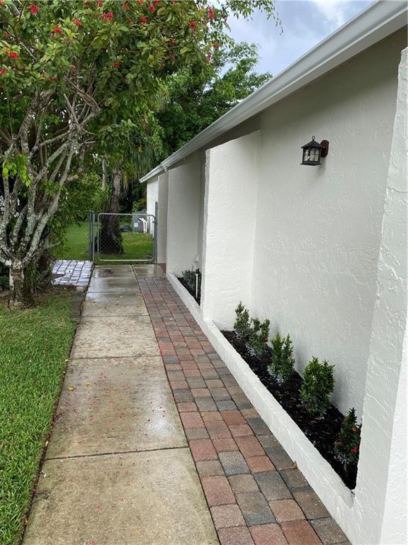 PINE SPRINGS 1 - Residential