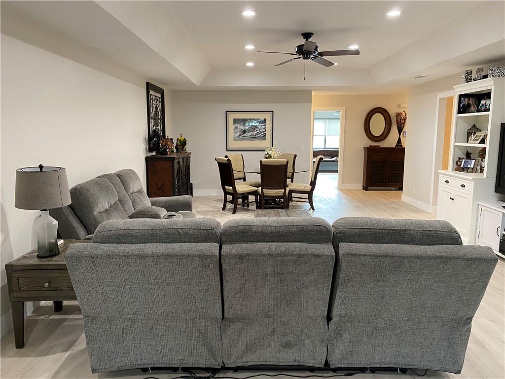 PINE SPRINGS 1 - Residential