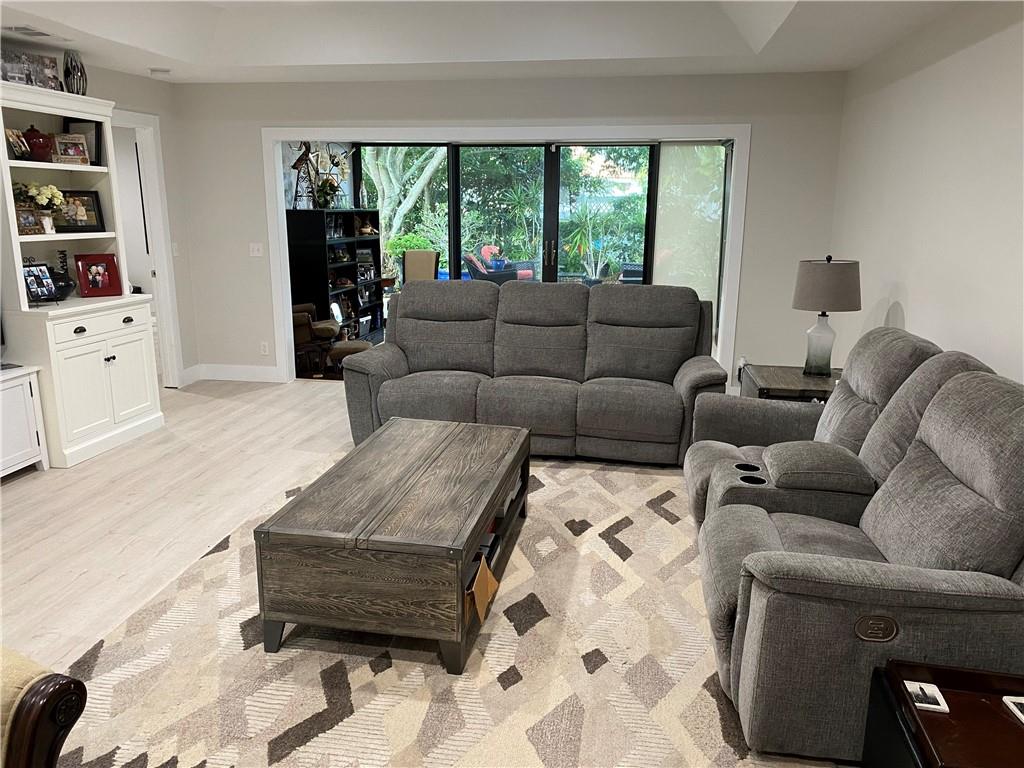 PINE SPRINGS 1 - Residential