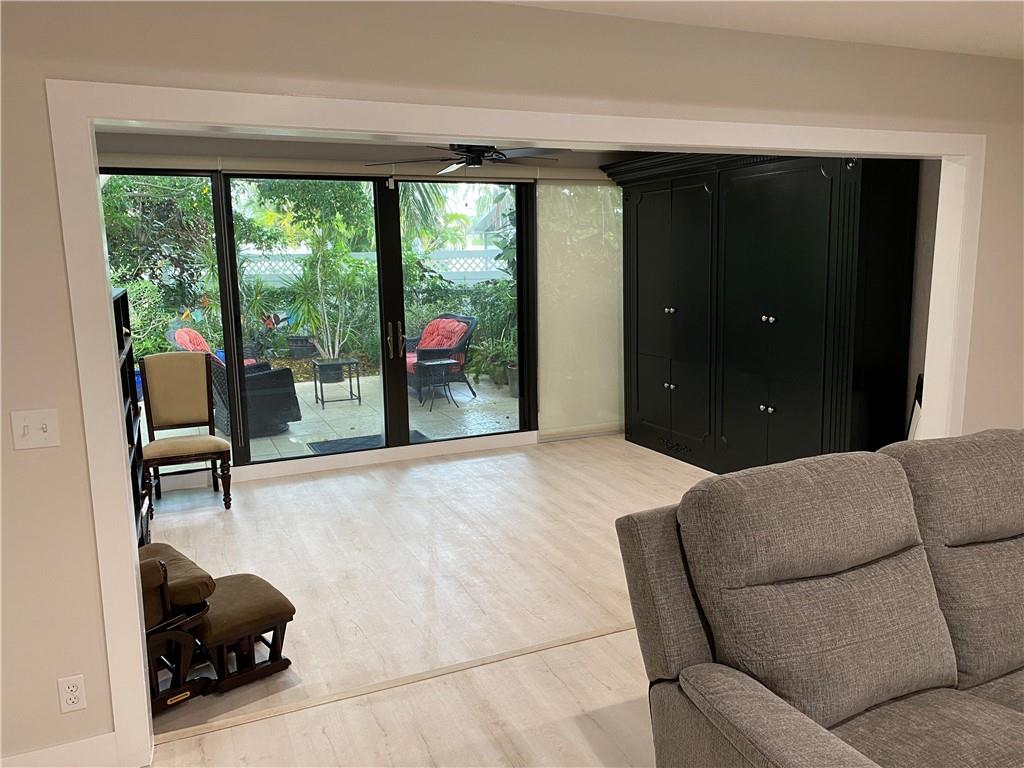 PINE SPRINGS 1 - Residential