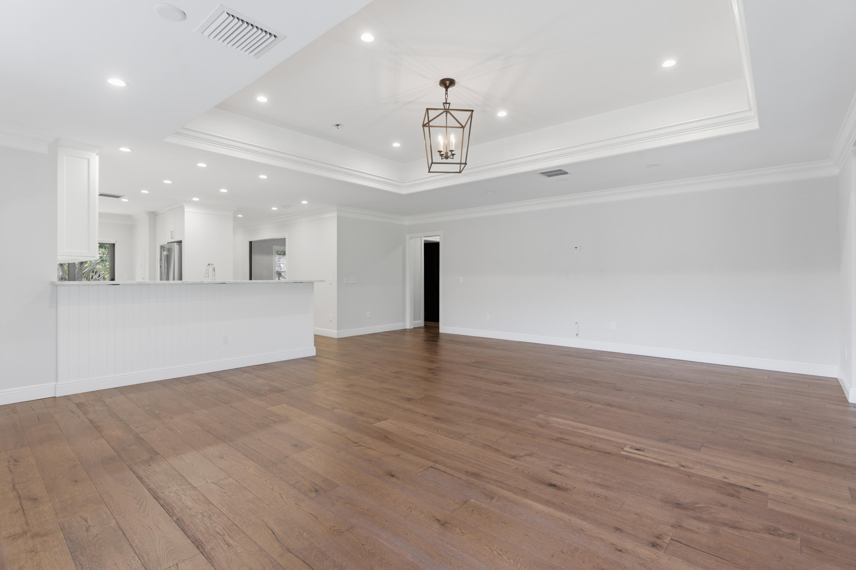 POLO ISLAND CONDO - Residential