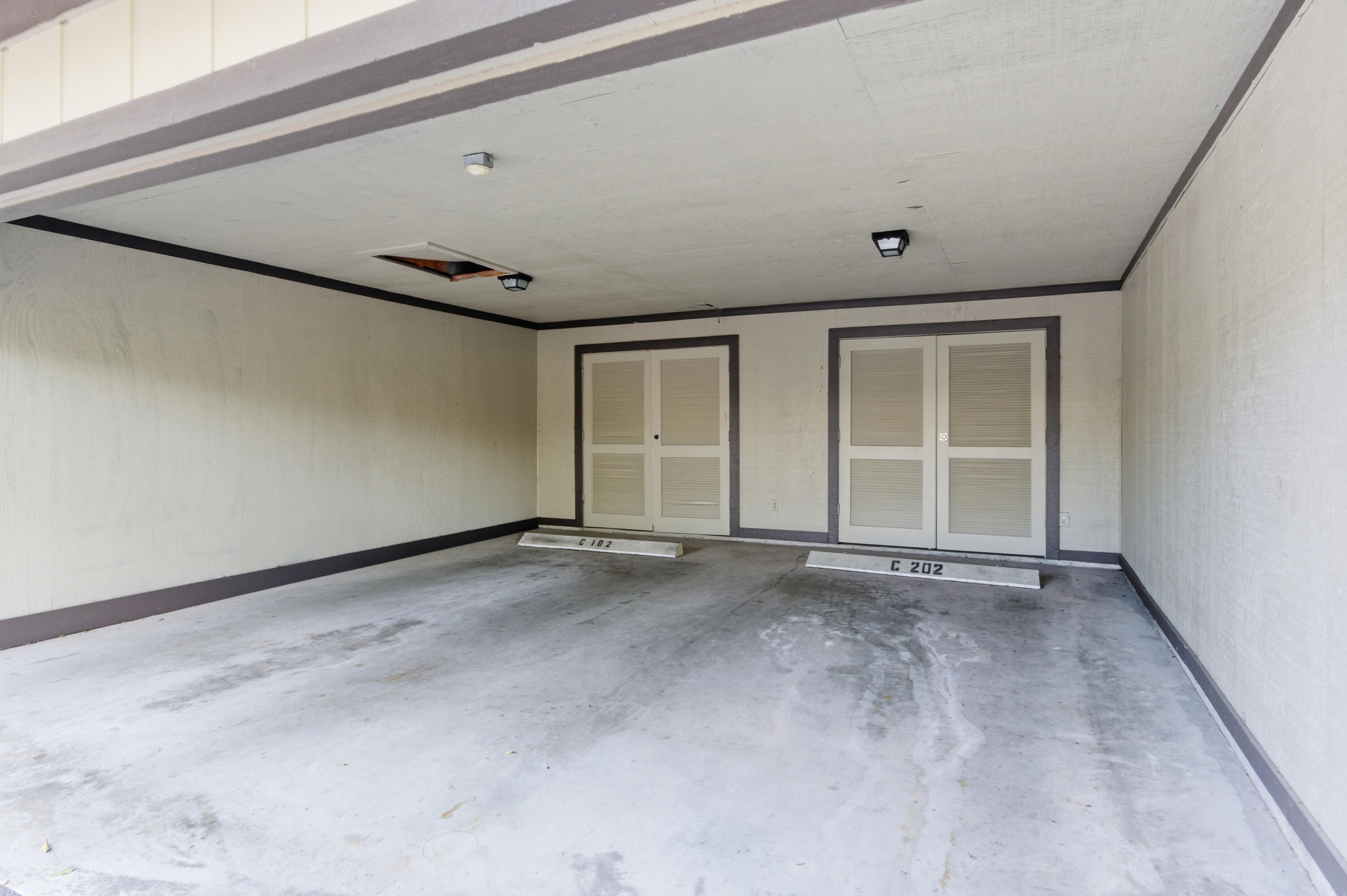 POLO ISLAND CONDO - Residential