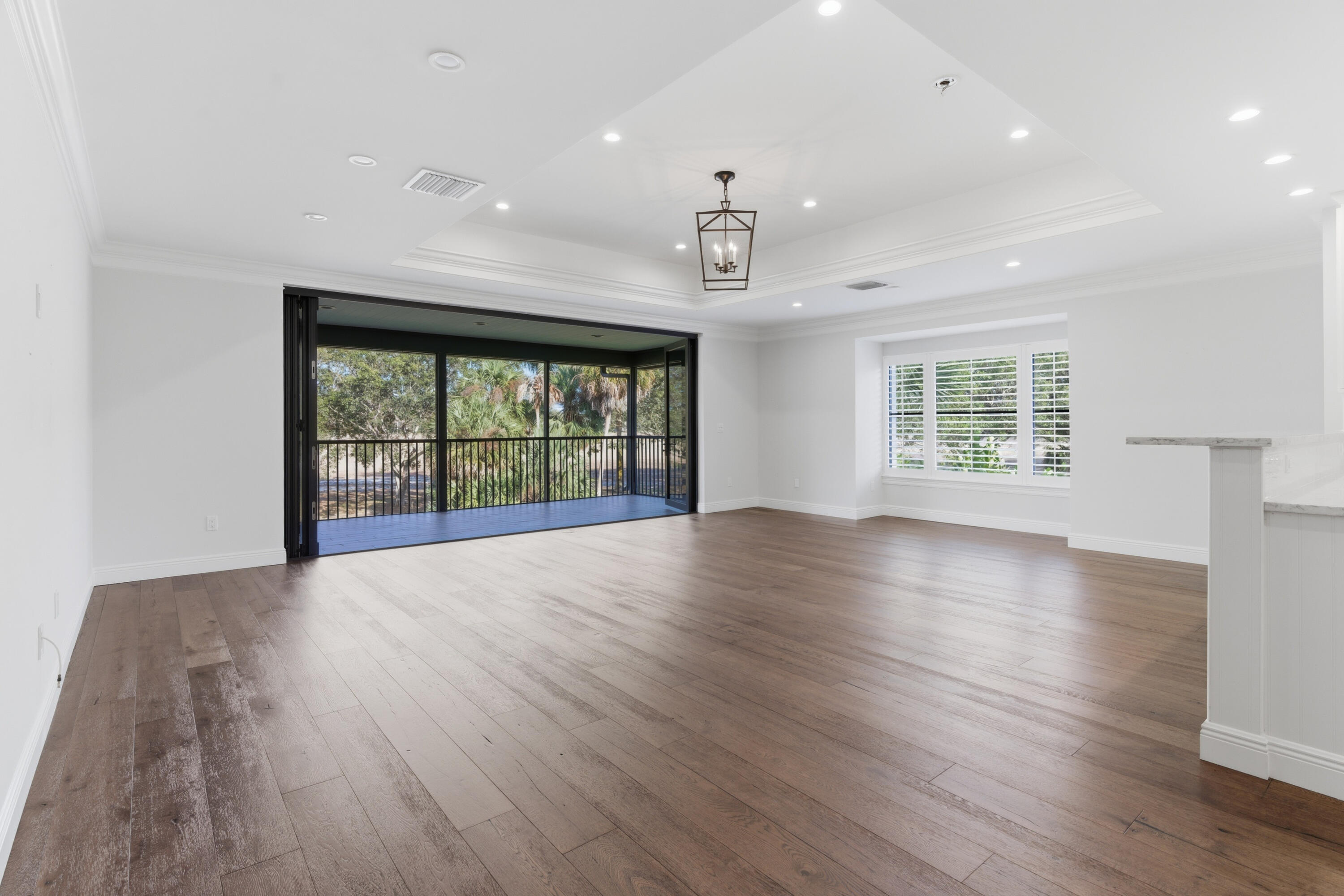 POLO ISLAND CONDO - Residential