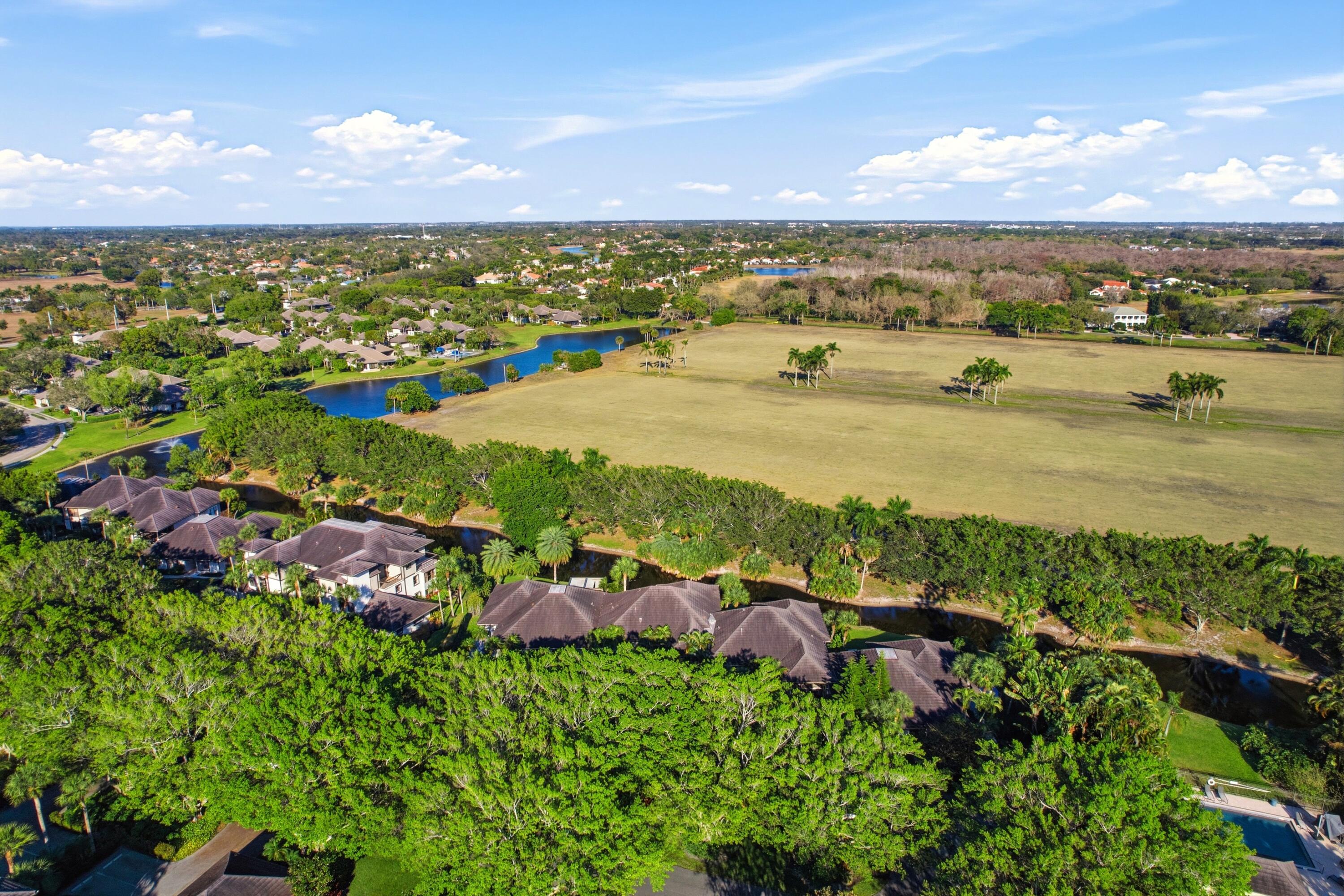 POLO ISLAND CONDO - Residential