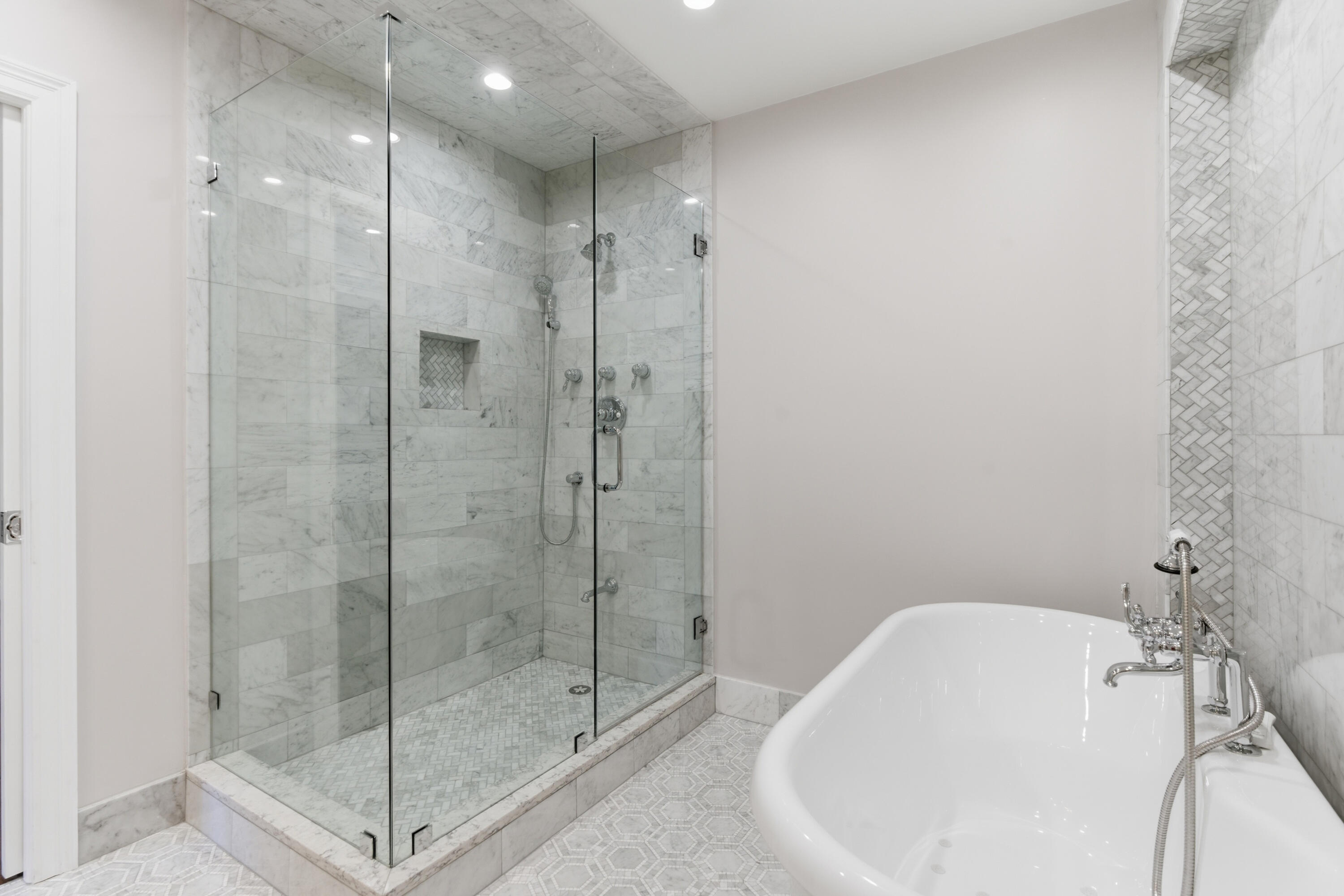 POLO ISLAND CONDO - Residential