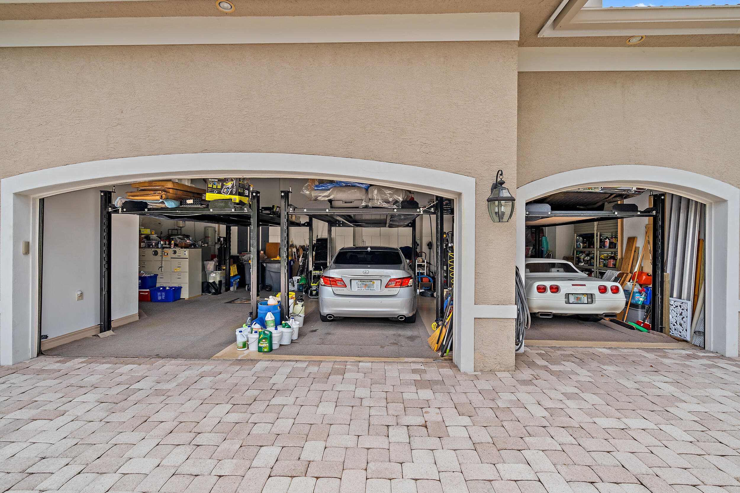 JUPITER RIVER ESTATES - Residential