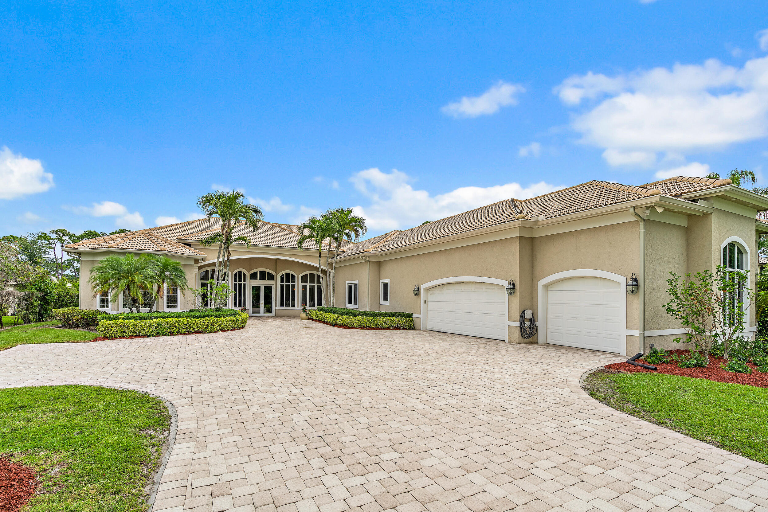 JUPITER RIVER ESTATES - Residential