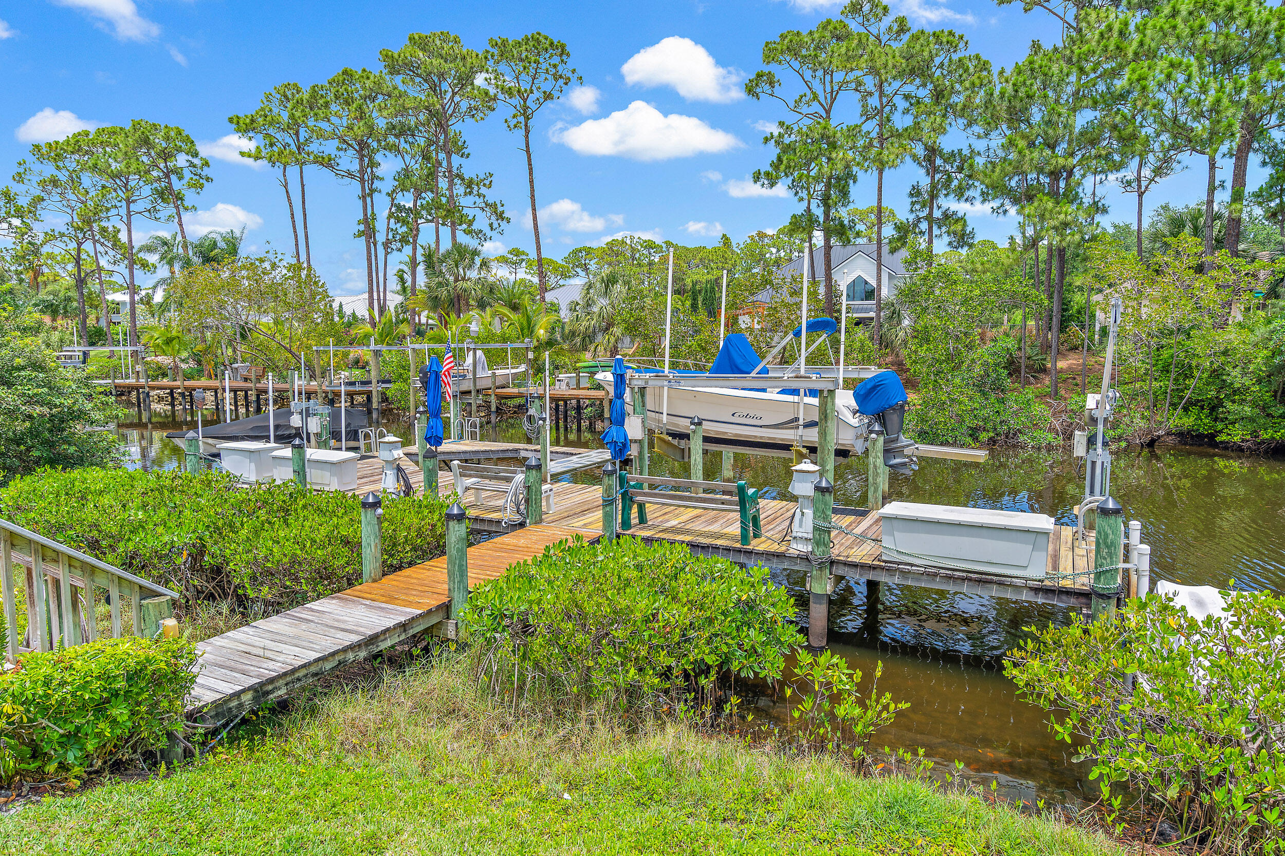 JUPITER RIVER ESTATES - Residential