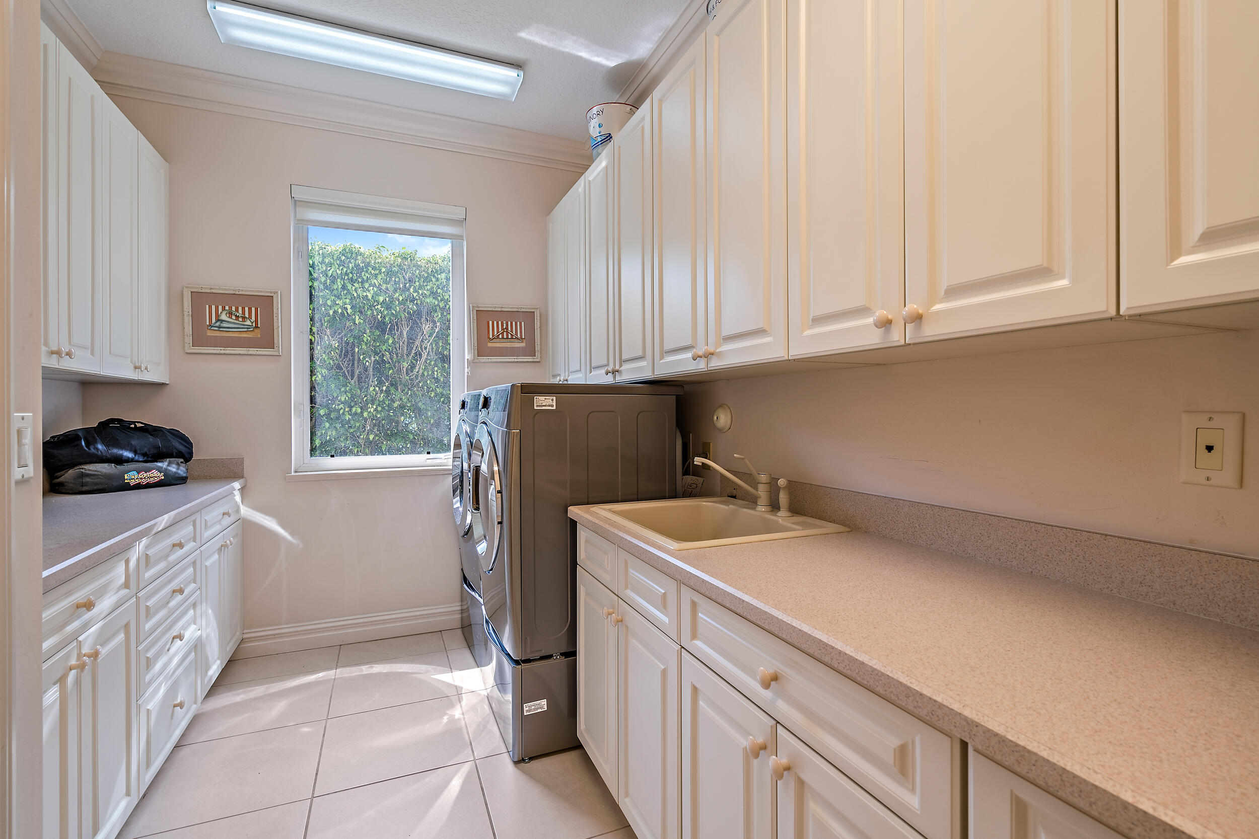 JUPITER RIVER ESTATES - Residential