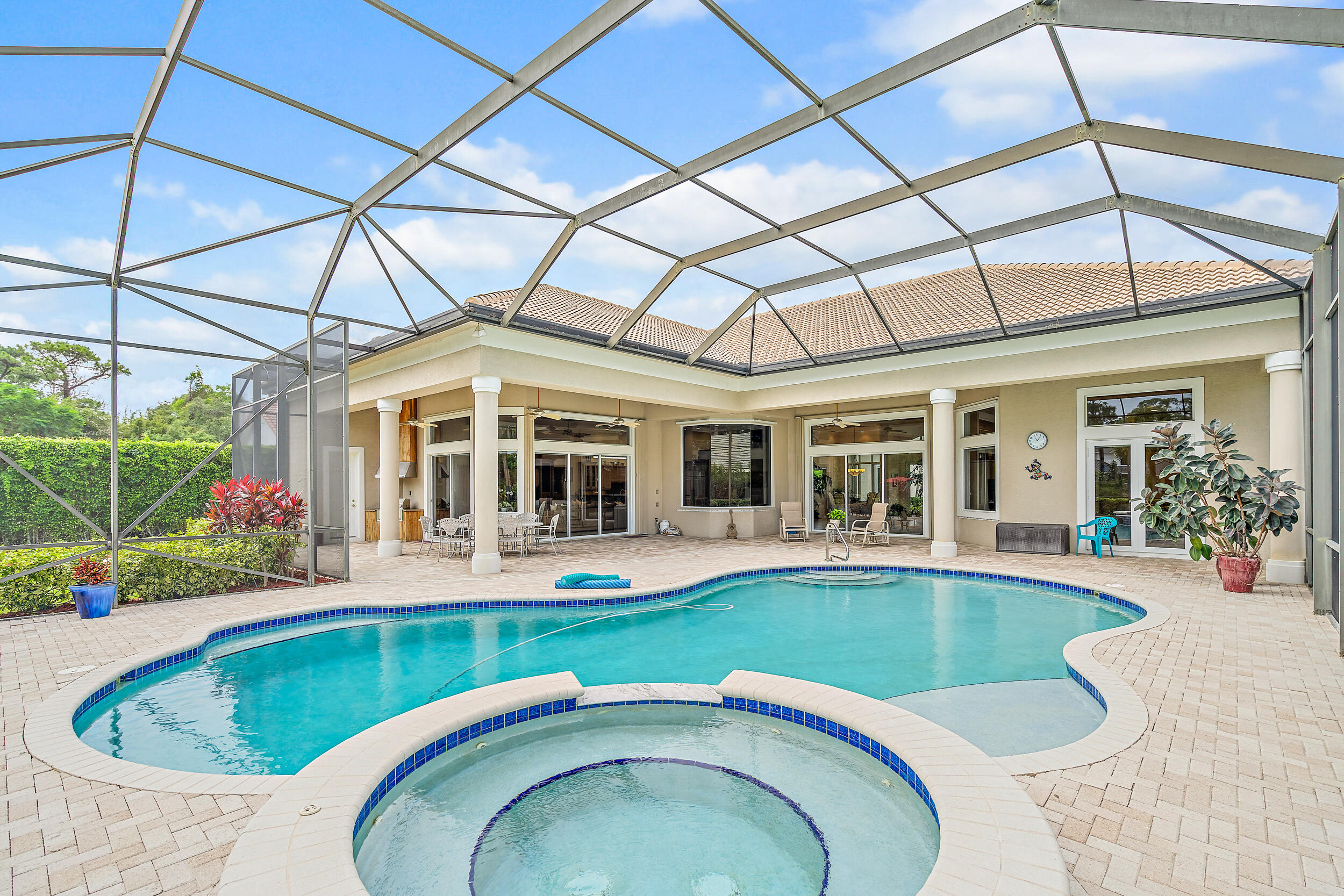 JUPITER RIVER ESTATES - Residential