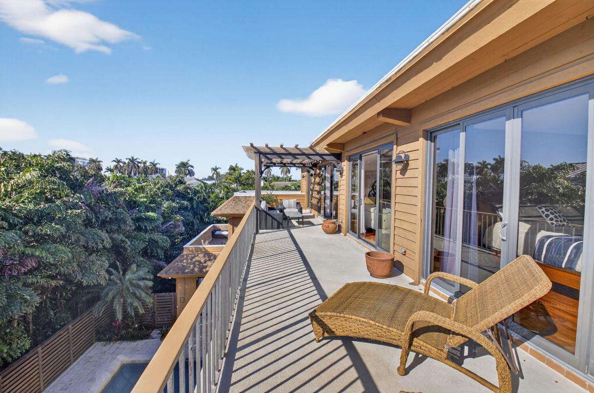 TALBOT HOUSE III CONDO - Residential