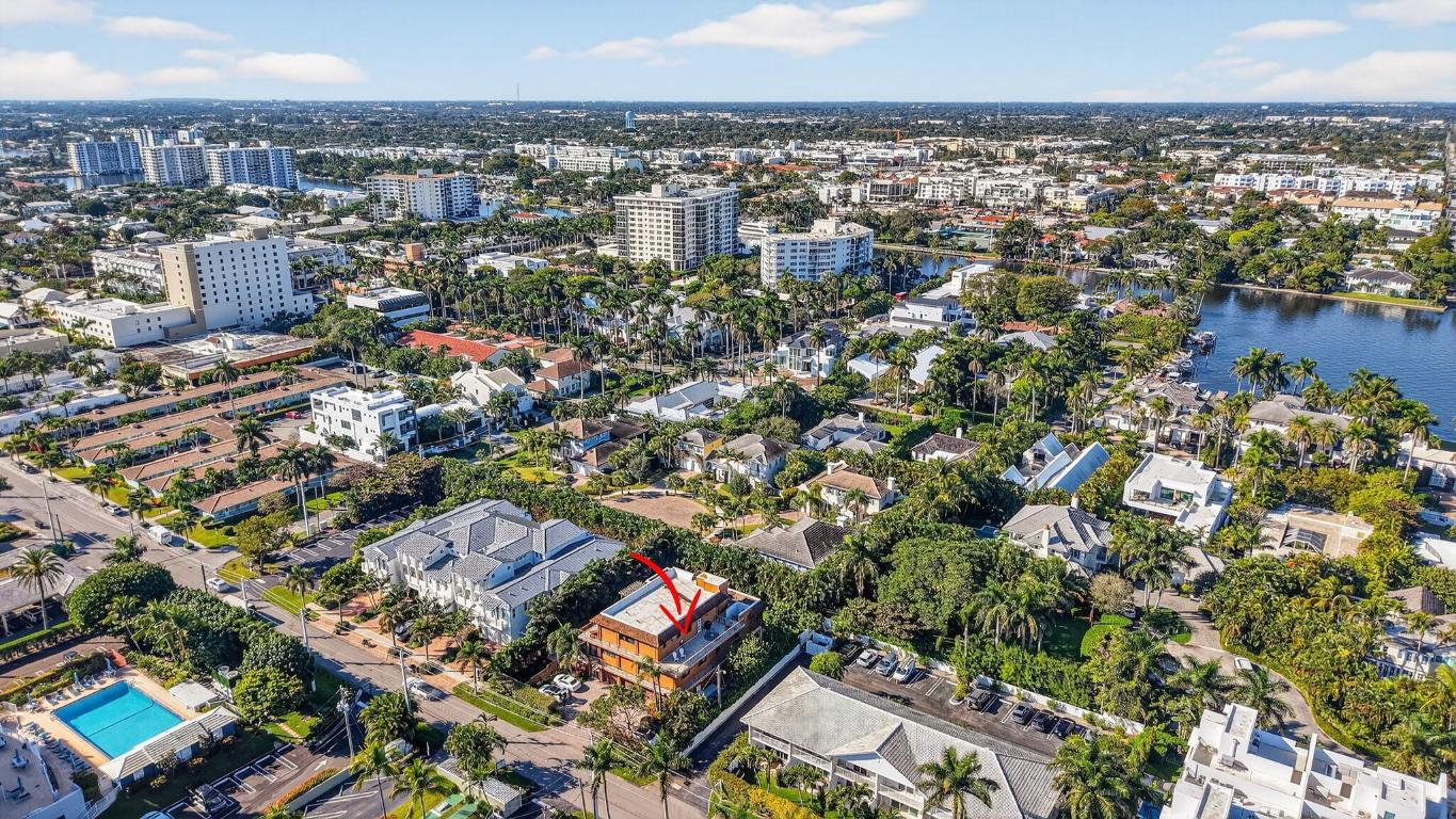 TALBOT HOUSE III CONDO - Residential
