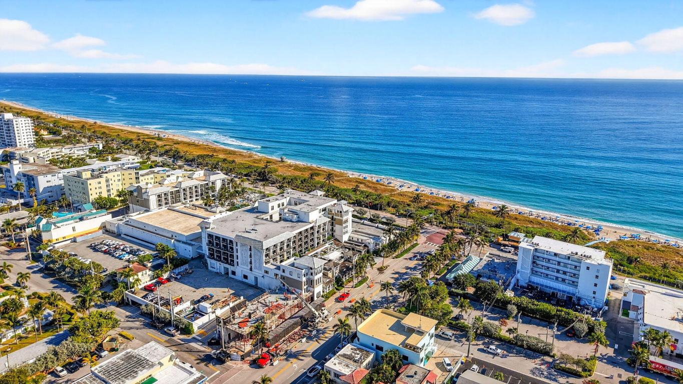 TALBOT HOUSE III CONDO - Residential