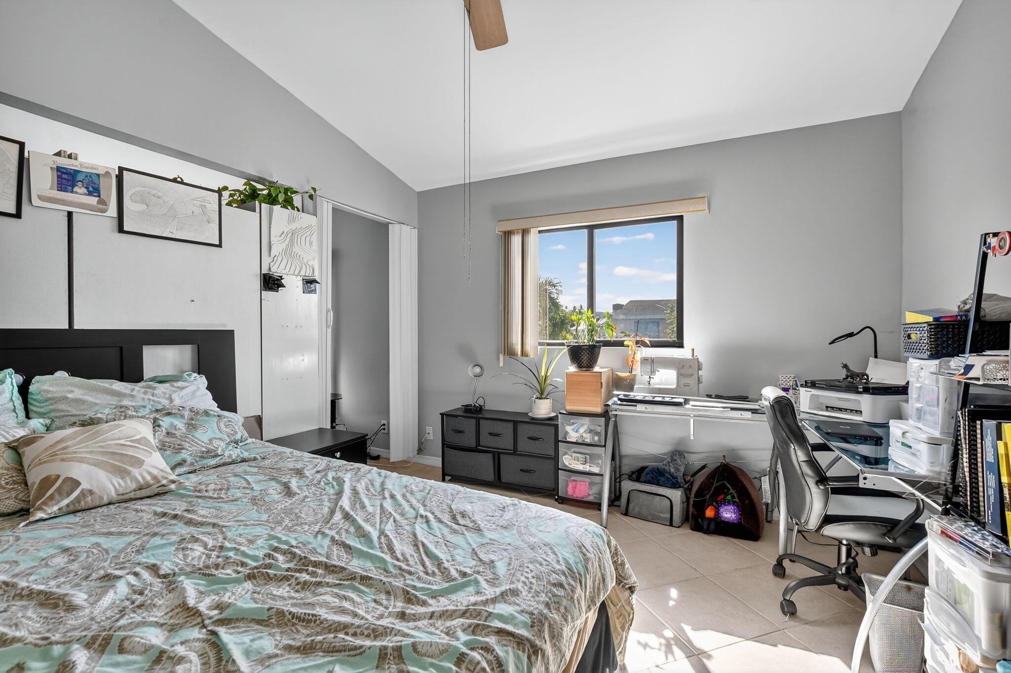 VILLA VALENCIA CONDO - Residential