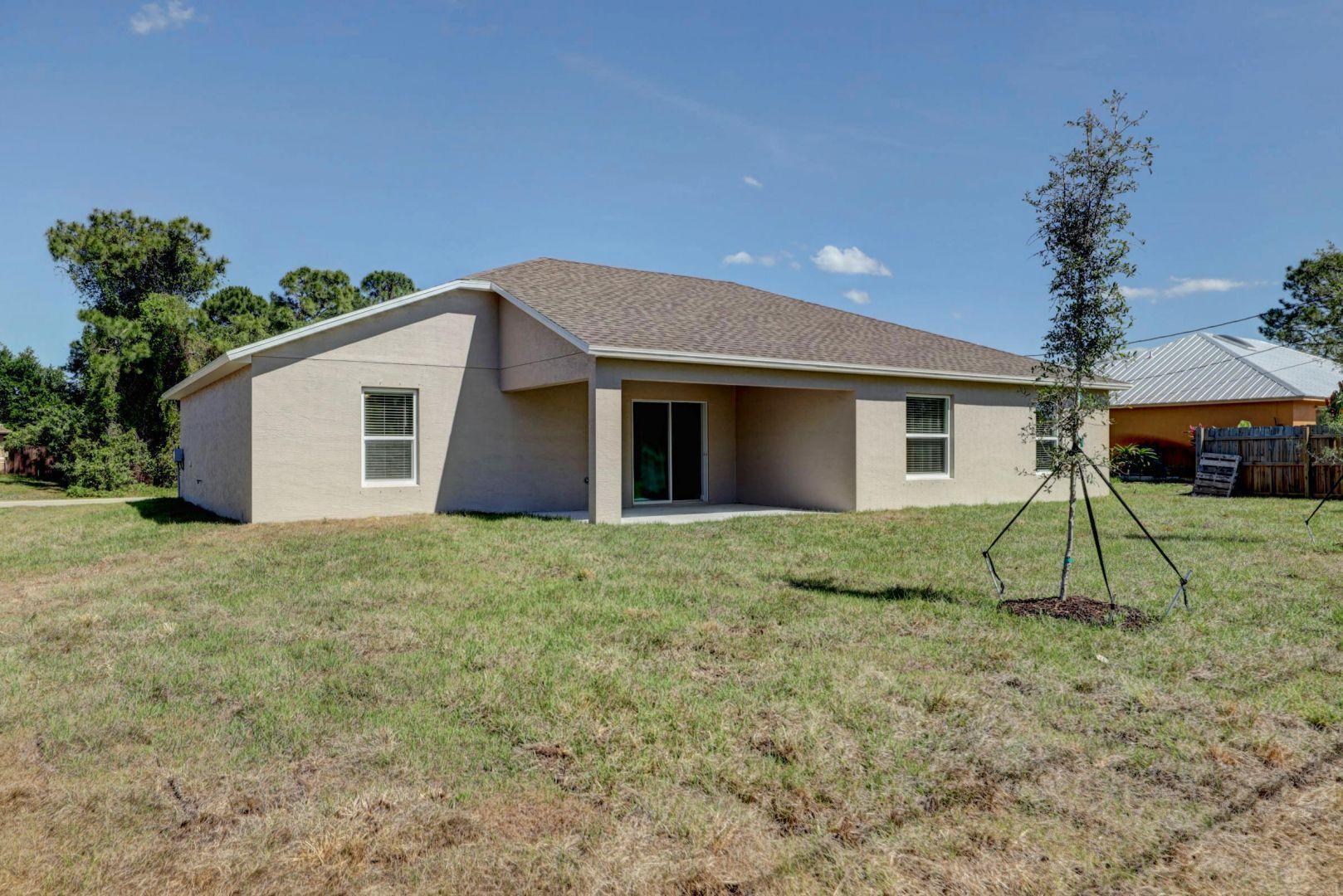 PORT ST LUCIE SECTION 33 - Residential Lease