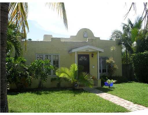 Photo of 506 38th Street, West Palm Beach, FL 33407 (MLS # B26078359)