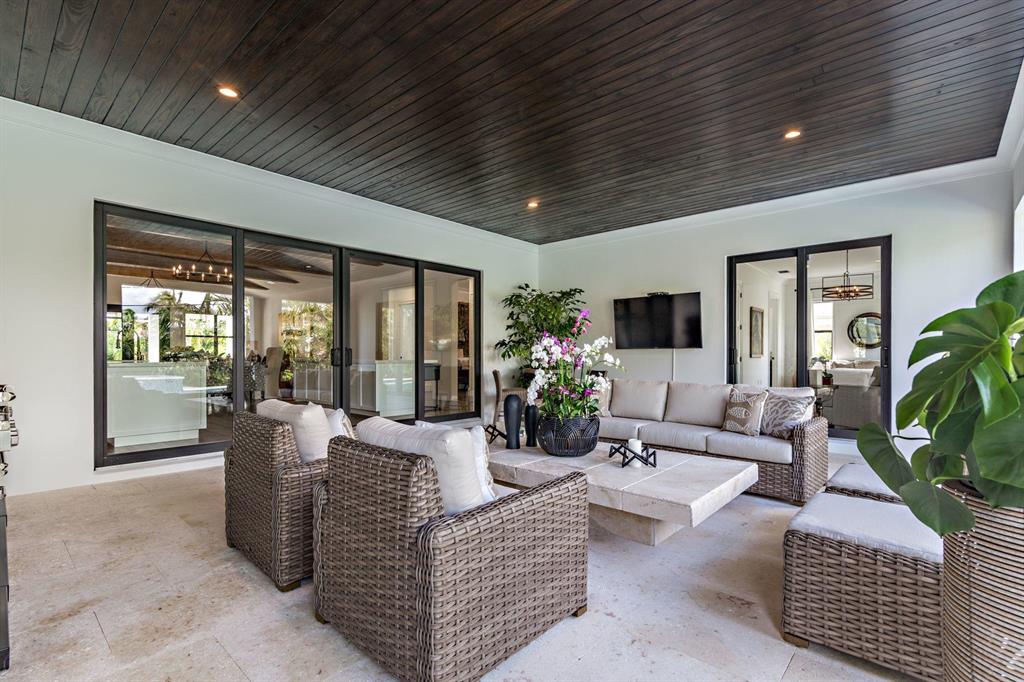 LITTLE RANCHES - Residential