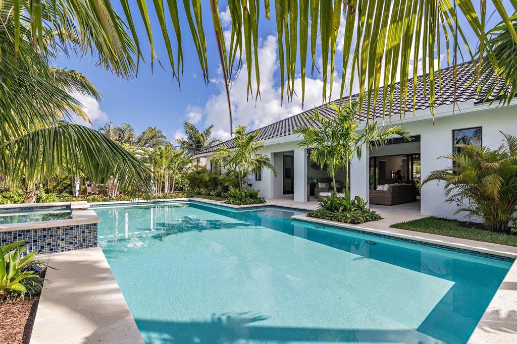 LITTLE RANCHES - Residential