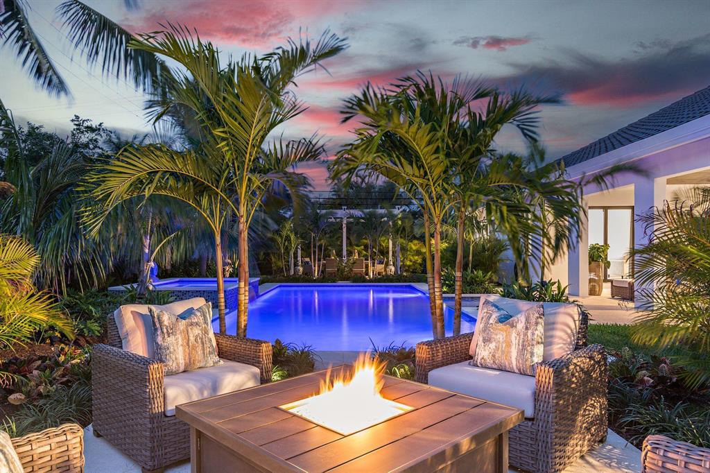 LITTLE RANCHES - Residential