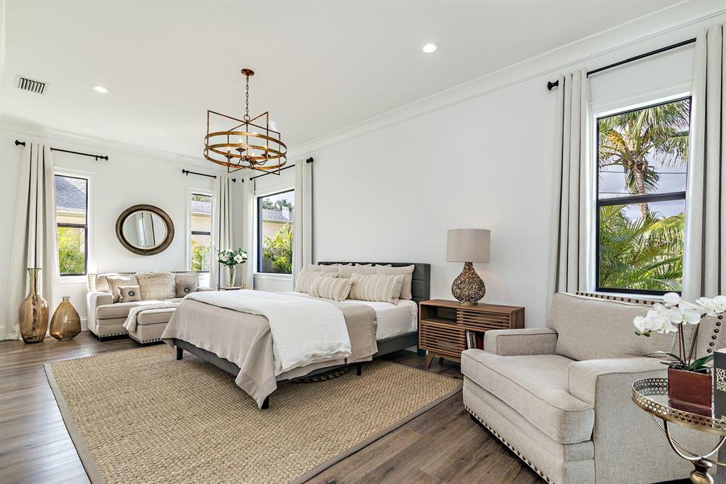 LITTLE RANCHES - Residential