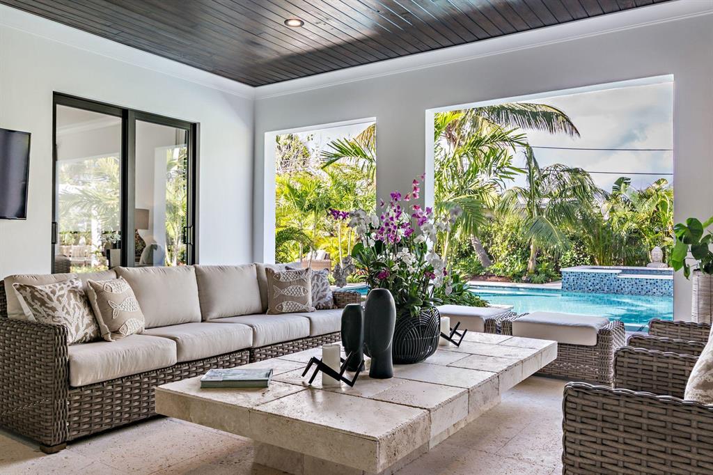 LITTLE RANCHES - Residential