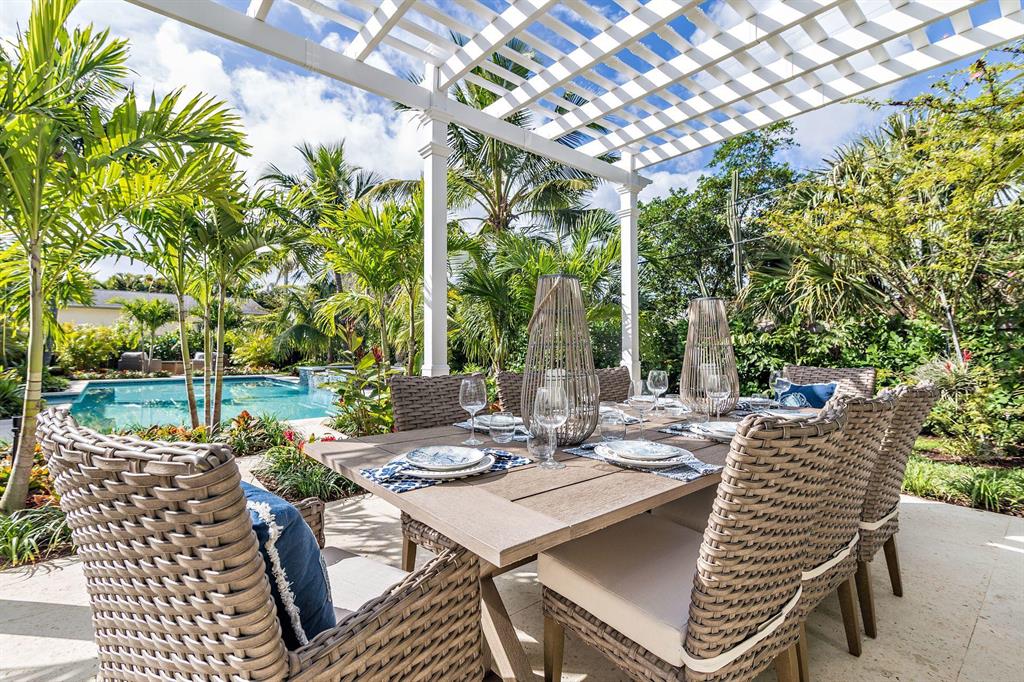 LITTLE RANCHES - Residential