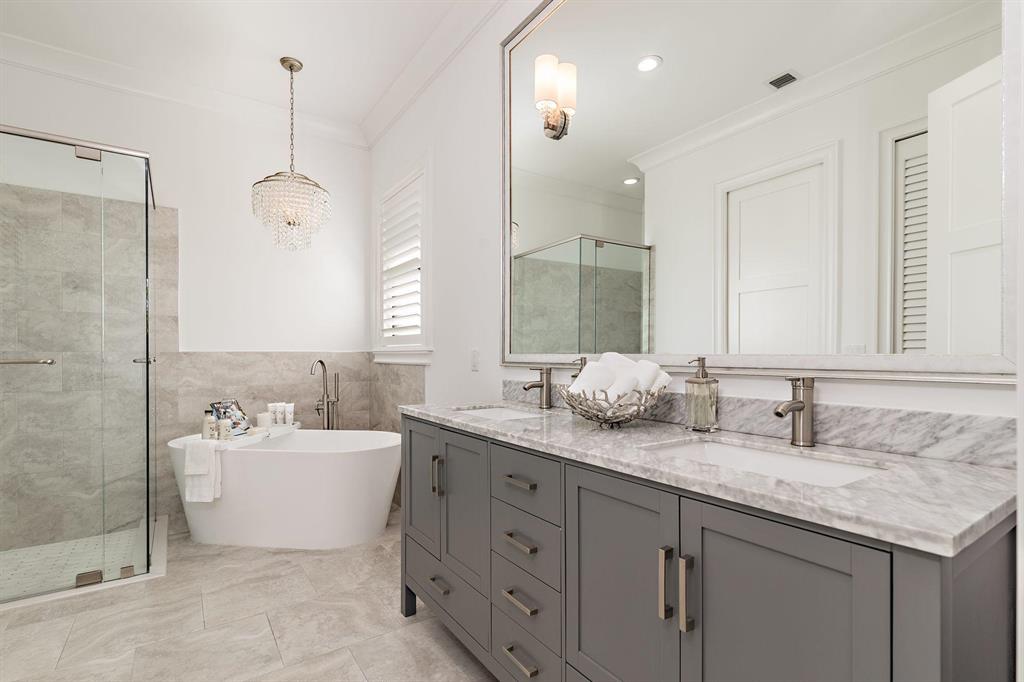 LITTLE RANCHES - Residential